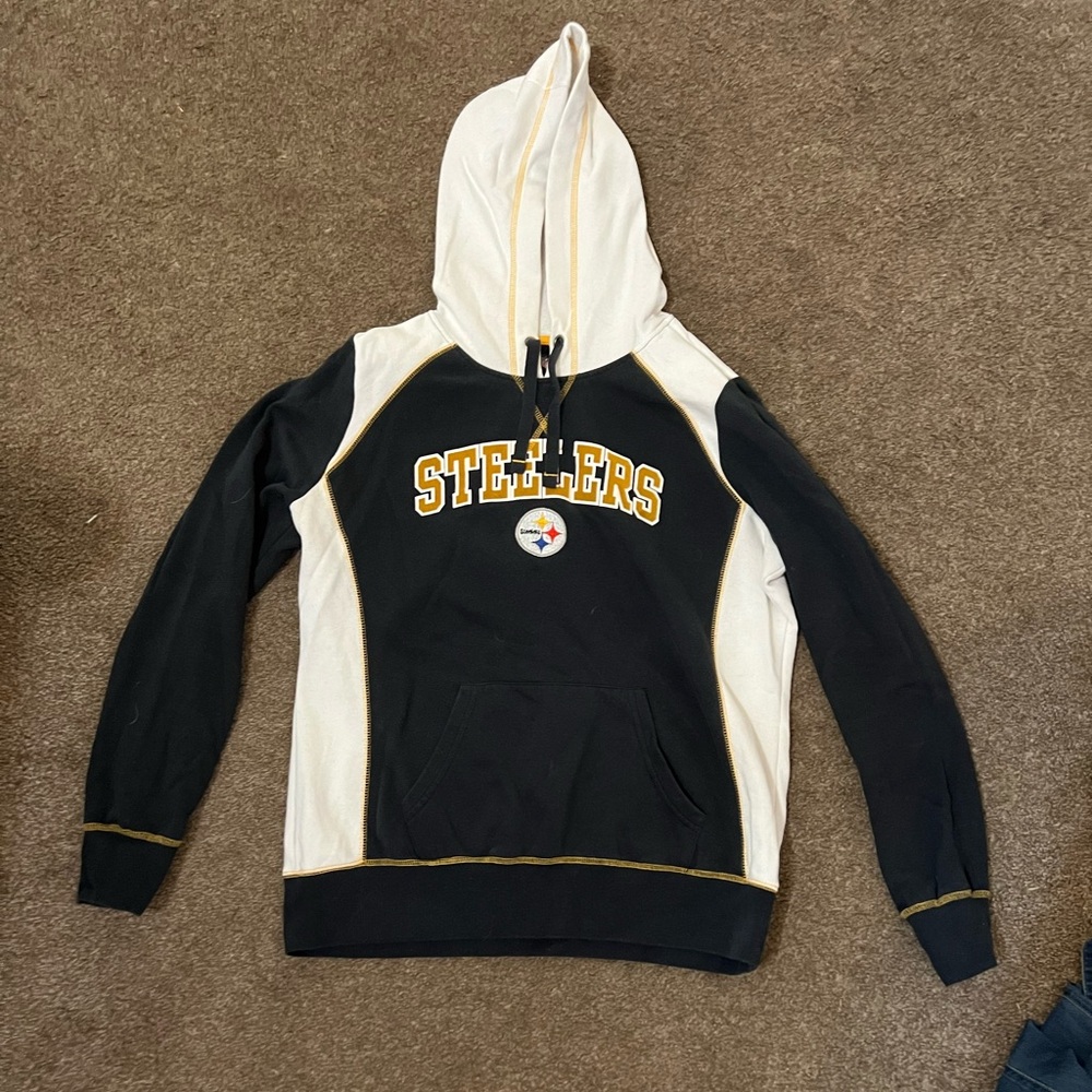 Women’s Steelers hoodie